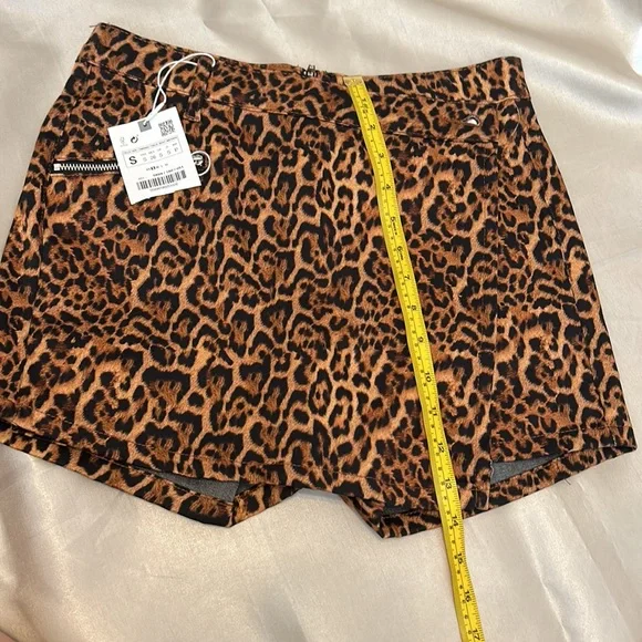 NWT Zara Animal Print Skort Metal Zipper Skirt Shorts Leopard Print Mini - Picture 6 of 6